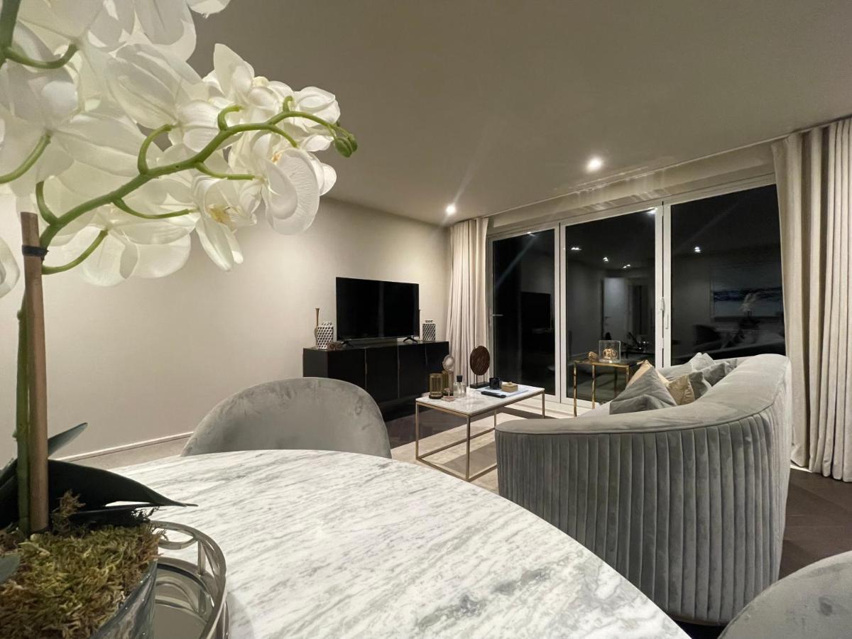 شقة Sophisticated 1Br, 1 Ba Chigwell Designer Flat Chcl F2 المظهر الخارجي الصورة